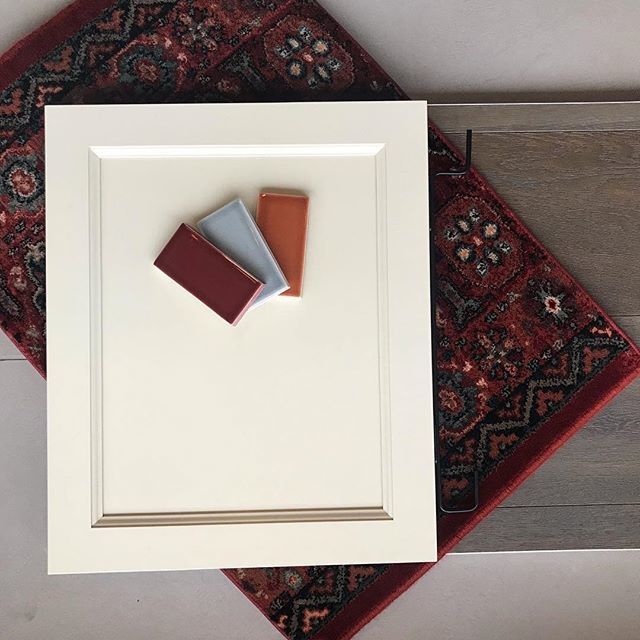 IDCofSTL's tweet photo. There’s endless inspiration around every corner at the @idcstl. The perfect holiday inspired palette of warm saturated hues from @floorsourcestl ♥️💙🧡 Explore the showrooms for latest in interior design resources. •
•
•
#Repost @floorsourcestl
・・・… https://t.co/s1U6lrACuP https://t.co/ixq5YfsKOz