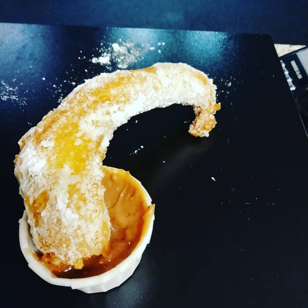 TicTac_Toque's tweet photo. Churos maison ! Soirée de Noël au My Beers de Tournon @MyBeersofficiel #christmas #christmasparty #cuisine #recette #foodlover #foodtruck https://t.co/5nj3svImvp