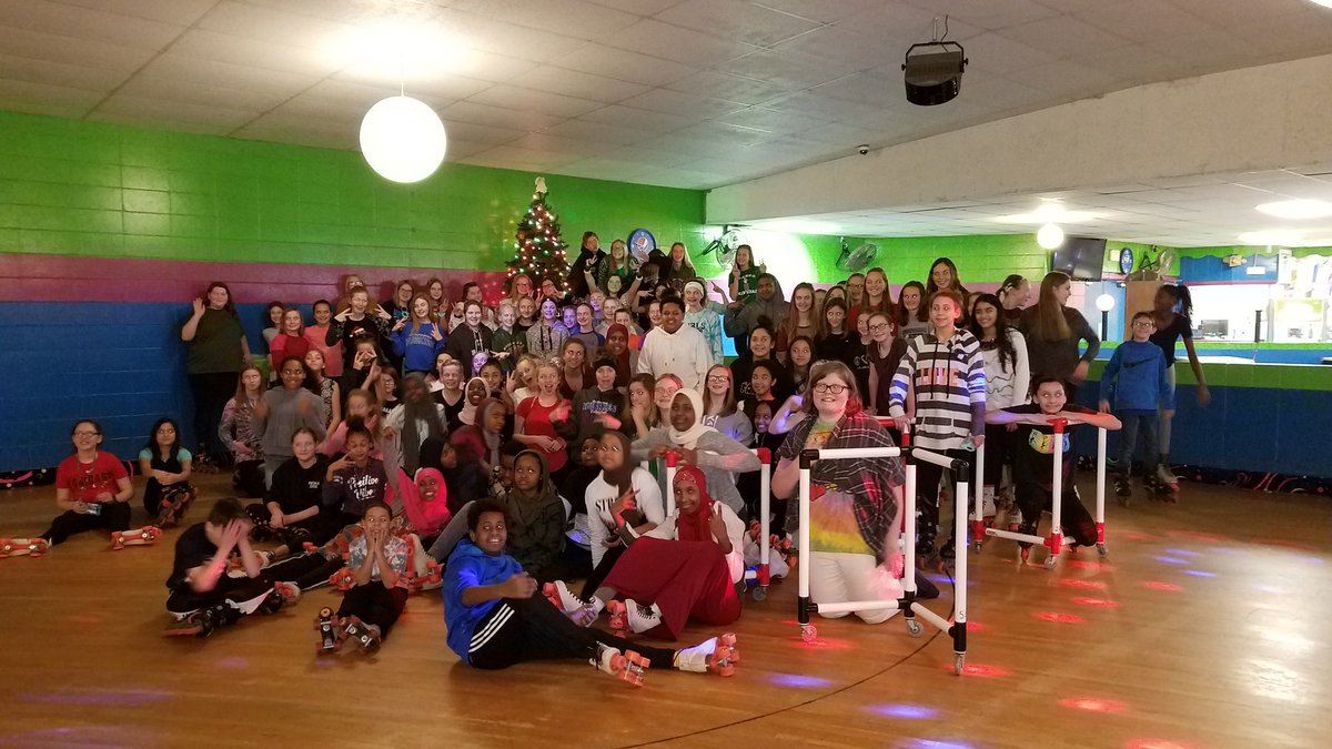 OMSTeamBulldogs's tweet photo. Skateville to end out the week!  This was the first skating experience for most which also meant A LOT of falls, but also A LOT of smiles!  Proud of these kids for representing Otown and for persisting even after gravity decided to take them down! #OwatonnaProud #themiddlematters https://t.co/oEpKdVopOA