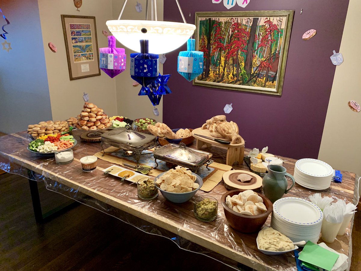 YoniFreedhoff's tweet photo. Survived! #EightNight #Chanukah #ChagSameach https://t.co/GNEyDmoCZY