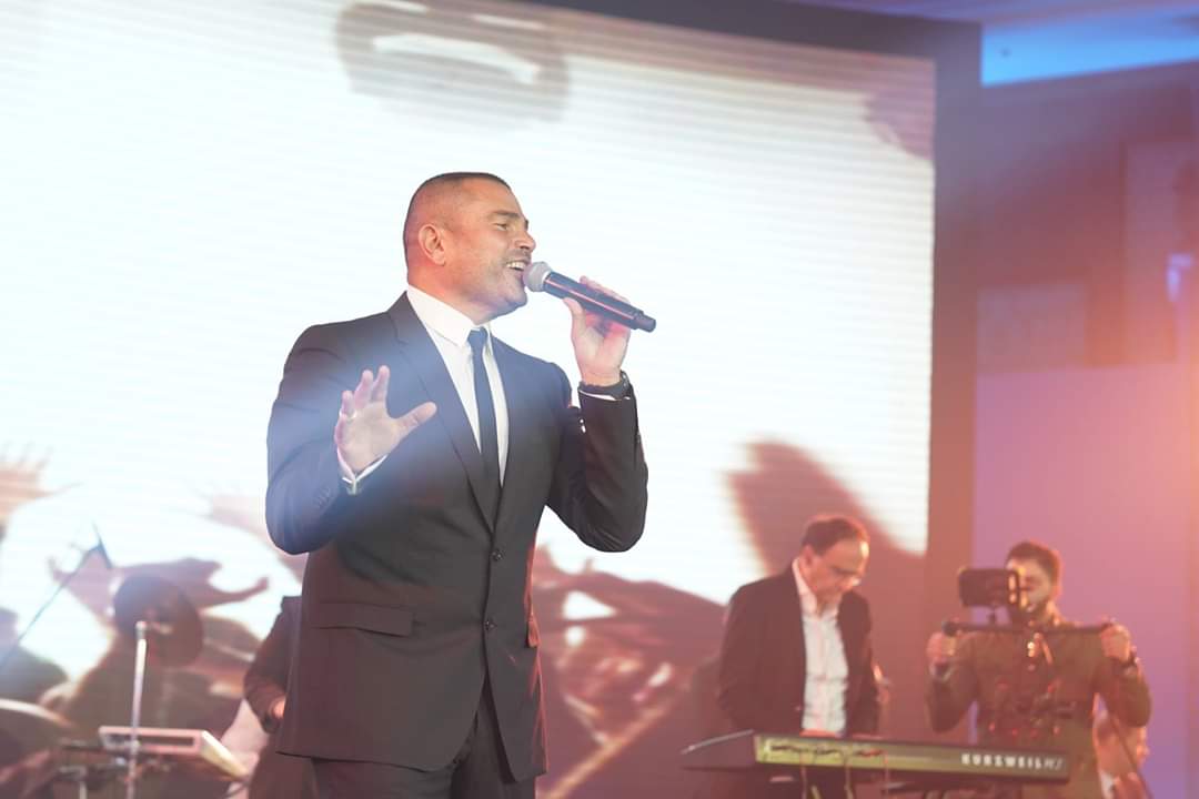 BMW_Egypt's tweet photo. The Superstar Amr Diab is on stage!  
For a memorable time, and an unforgettable night, honoring success. 

#15YearsBAG
#ThankYouDearValuableCustomer 
#BMWEgypt https://t.co/CfVOogkf44
