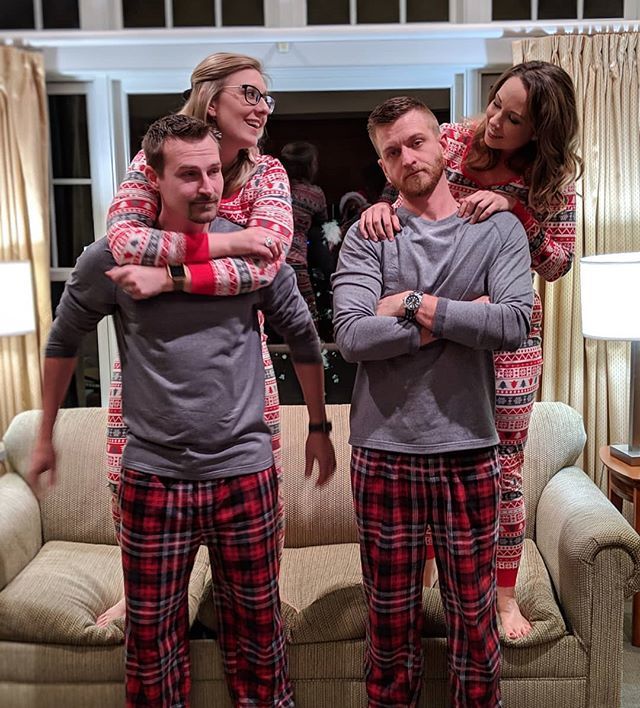 Jeremyminor's tweet photo. Yay Christmas photos #minornation https://t.co/yTXSRynKLa https://t.co/tNmQePUGv7