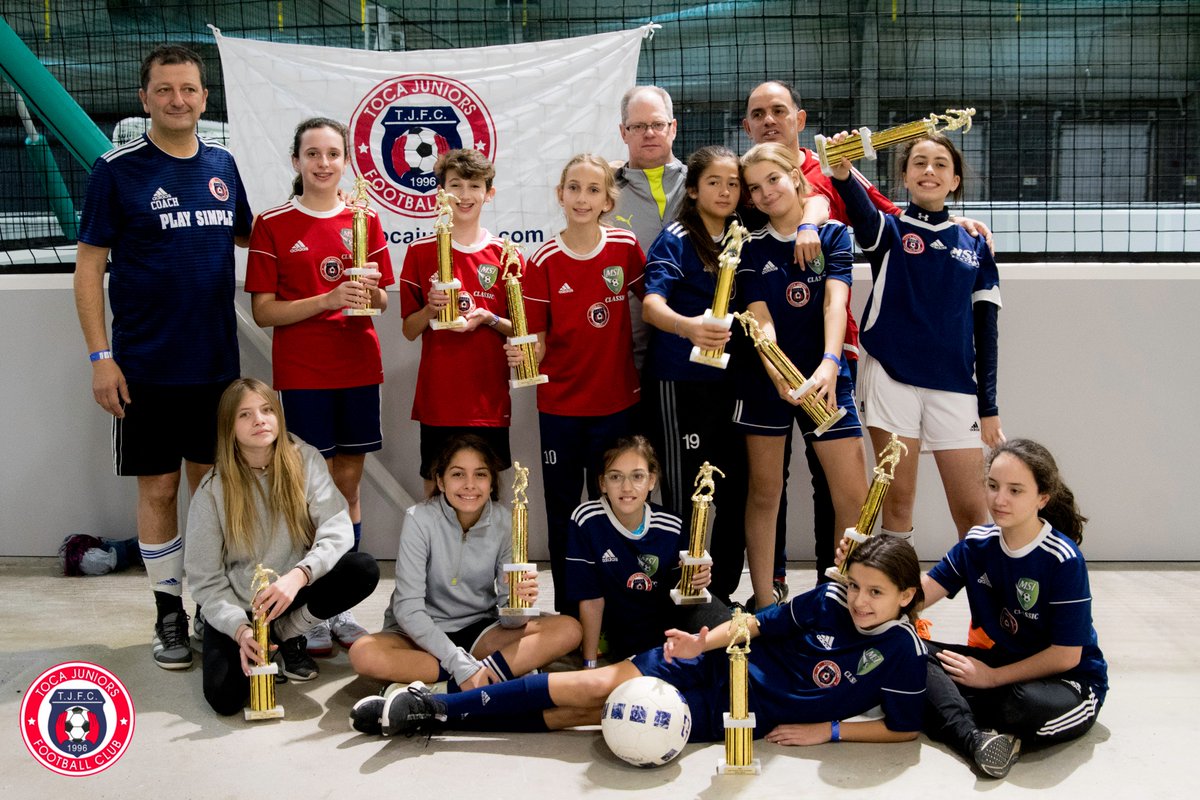 tocajuniorsfc's tweet photo. ⚽️ 🎉 END OF SEASON PARTY
TOCA Futbol Cinco Festival
📆 Saturday, December 8, 2018
#Break
🔵🔴 #WeAreToca #TOCA #tocajuniors #PLAYsimple #soccer #Futbol #Football #Kids #Boys #Girls #Troupers #Mens #Womens #youthsoccer #TOCAfest #TOCAparty #family #friends https://t.co/GKKrpkjagX