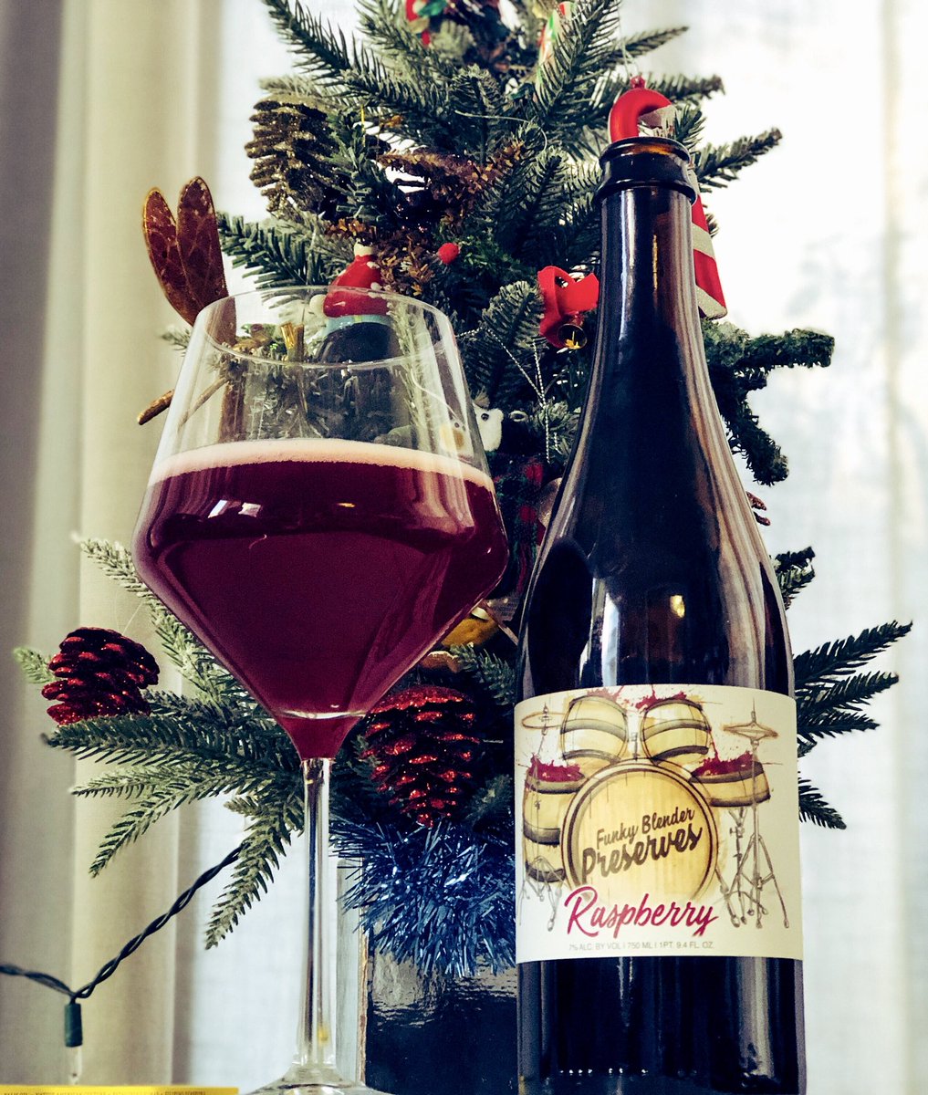 Christmas and <a href="/CaseyBrewing/">Casey Brewing</a> - a delightful Sunday pairing 💯🍻🎄