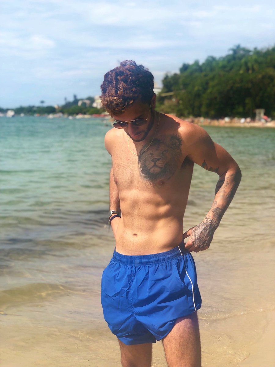 Cardi_Bich69's tweet photo. Such a whore for this man!! 🤤😍😭 https://t.co/YkFLsIL4nf