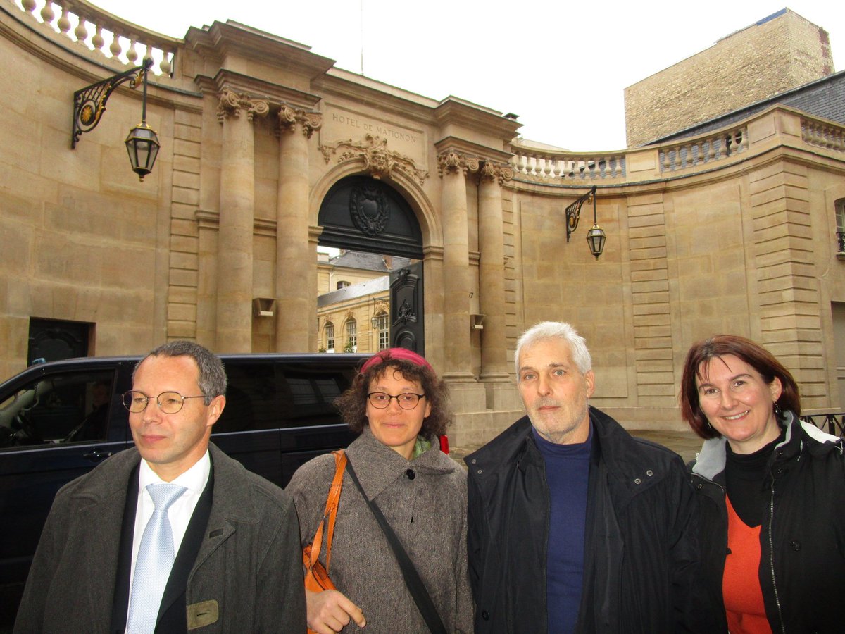 DrissSamy's tweet photo. #Ensemble pour le Grand Pôle Educatif  @GPoleEducatif l'interfédérale #UnsaFsuCgt chez @EPhilippePM vendredi 7/12 #EcoutePositive mais on attend maintenant #DuConcret https://t.co/v6LJg7GX4w