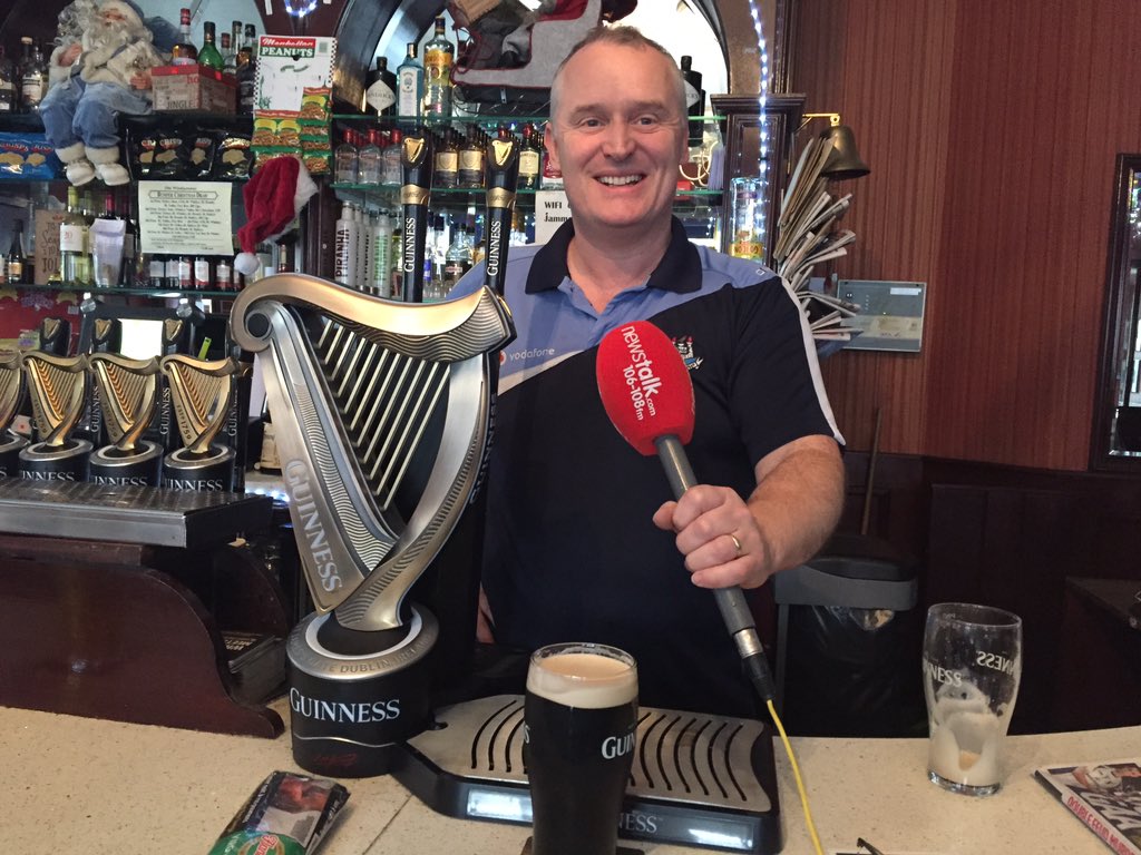 HenryMcKean's tweet photo. On tonight’s Under the Covers from 9pm does the Taoiseach drink in an Early House, The Grafton 💈 Barbers story, my bad skin &amp; do you actually save anything Christmas shopping in the North? @NewstalkFM @Roisin_Davis @GraftonBarber https://t.co/dd6ZFFQIpN