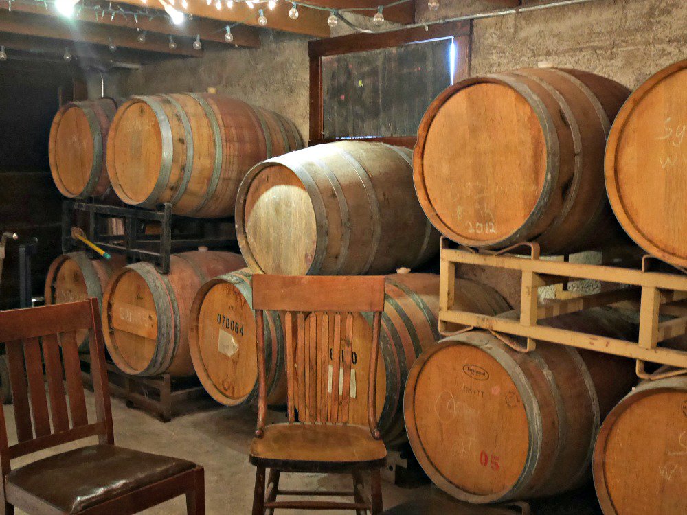 RT <a href="/DiscoverthePNW/">Discover the PNW</a>: MJ Suggests: Fifteen Fun Washington Wine Facts discoverthepnw.com/mj-suggests-fi…  #winetalks