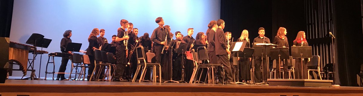 PineViewMiddle's tweet photo. Well done Intermediate Band!! Awesome job!! 🎶 🎵👏🏻#ibstrong #ibarts https://t.co/oG49bpC7YI