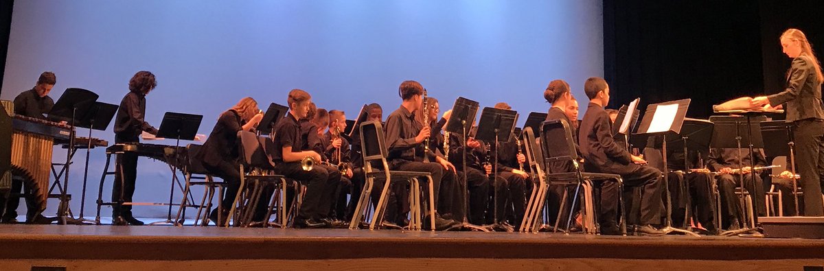 PineViewMiddle's tweet photo. Well done Intermediate Band!! Awesome job!! 🎶 🎵👏🏻#ibstrong #ibarts https://t.co/oG49bpC7YI