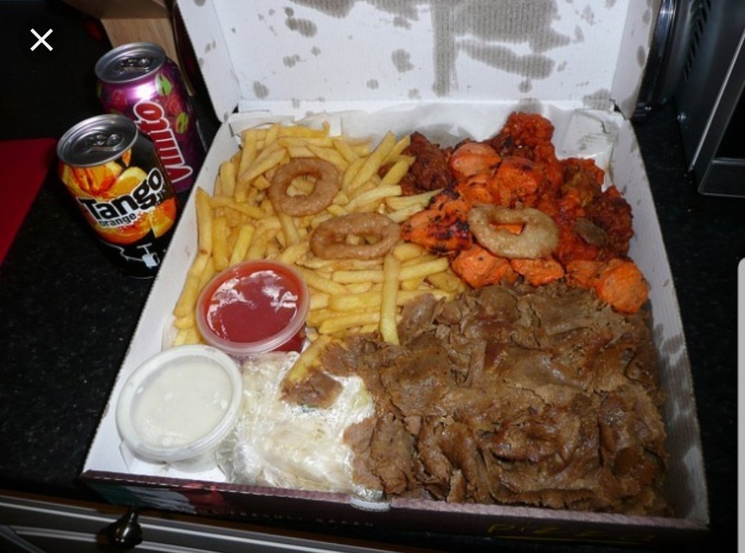 jazzleberrywhy's tweet photo. @TeltheTrekkie Every take away in Scotland has an equivalent of these and some Indian places too #munchybox https://t.co/khJhZo8Ykf
