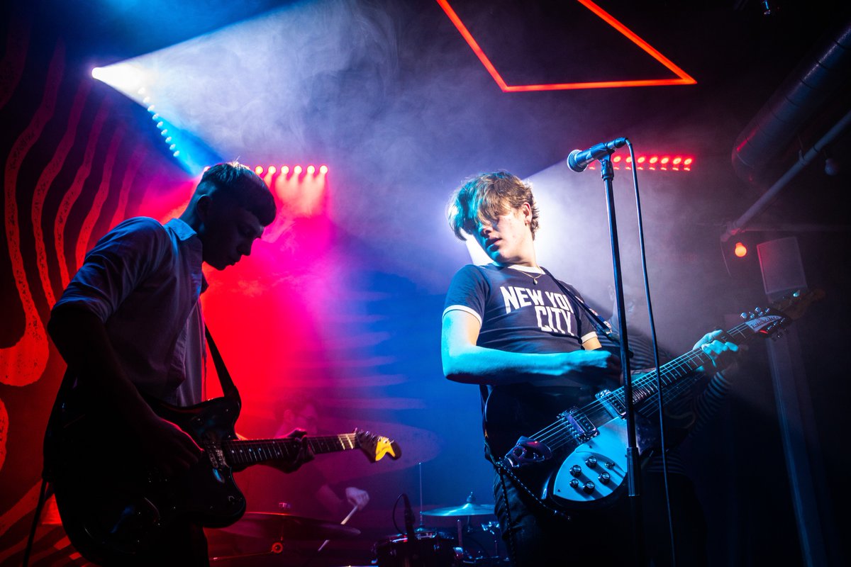MaxJPix's tweet photo. @TheRecreation_ 
08/12/18
@jimmys_nq 

#therecreation #recreation #band #indie #gig #concert #livemusic #music #venue #northernquarter #jimmys #mcr #manchester #photography #photos #picture #pictures #upcoming https://t.co/YPZxIakafo