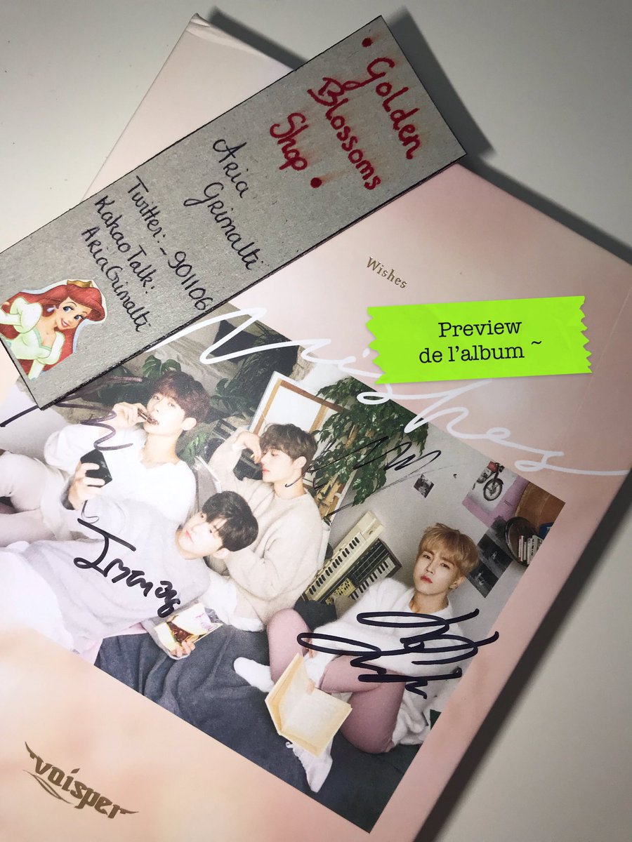 _901106's tweet photo. [🕸] J’ai reçu le colis Makestar de VOISPER ~ Les albums sont légèrement abîmé sur les coins par manque de protection.. mais à part ça, les autres items sont en parfaite état ! Les 2 personnes qui avaient participé à la CG sur mon compte perso ont bien reçu les emails ! https://t.co/Y7aiso8ZQ2