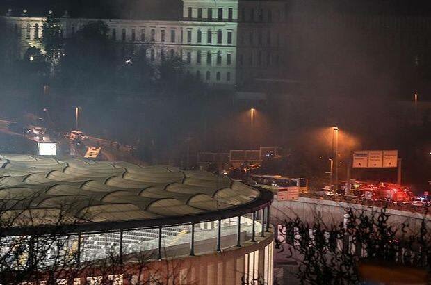 enesalinizam's tweet photo. #10Aralık2016'da Beşiktaş - Bursaspor maçının bitiş saatinde Vodafone Park çevresinde patlayan 2 bomba ile 48 tane Vatan evladımızı şehit vermiştik. Unutmadık, Unutmayacağız. #BaşkanınaSahipÇıkBeşiktaşlı
@cansunali29 https://t.co/azFIdTsMpf