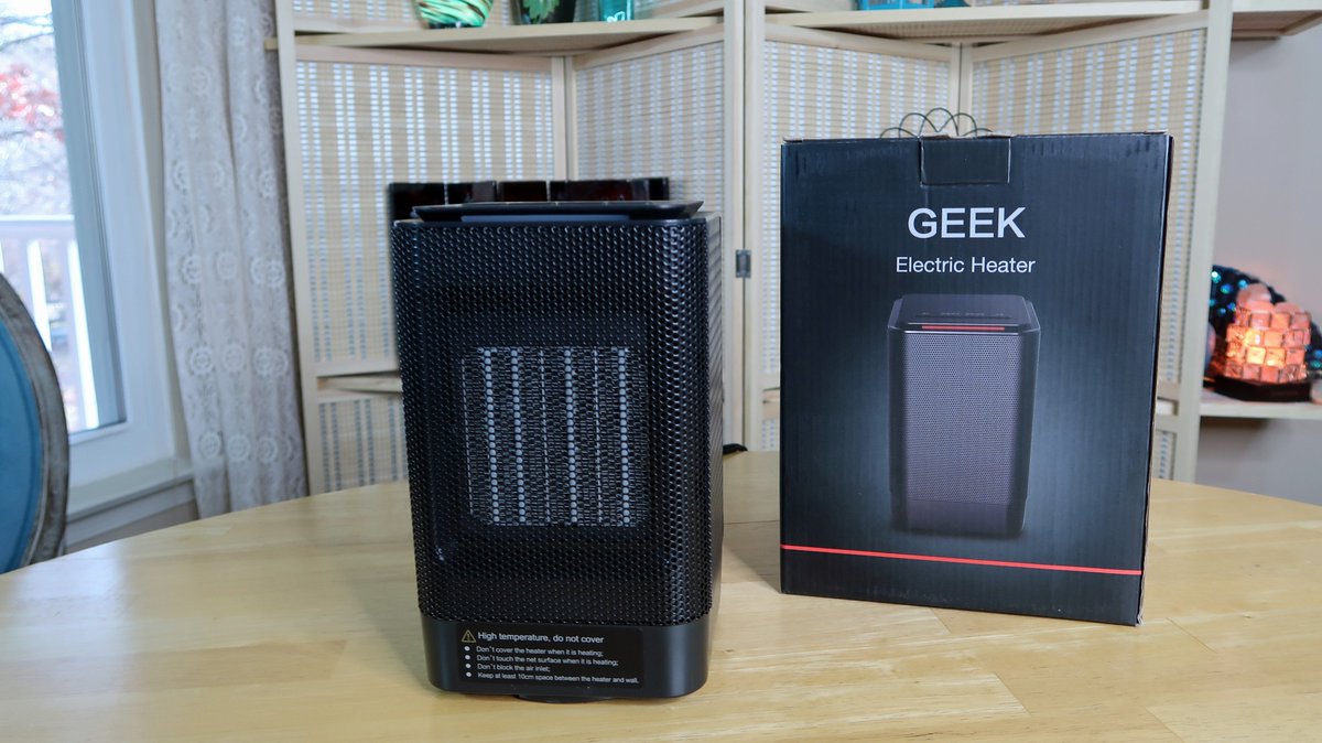 ErvinReviews's tweet photo. Small, personal space heater for under $45! Check out my video review:
https://t.co/knm9zomikN
#versiontech #youtubereviews #spaceheater https://t.co/keszADqaNn