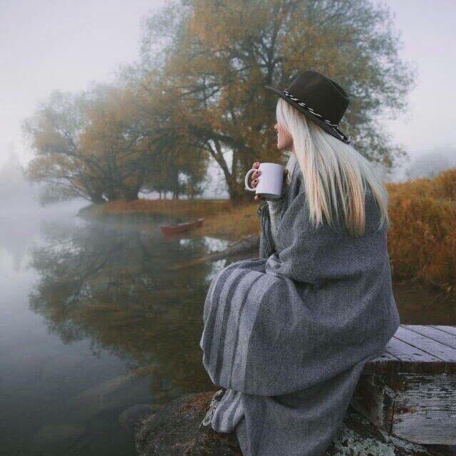 Bellissimo il silenzio...
Colmo,profondo,quello che contempla l’anima,quello che percepisce in un giorno di neve.
Quando il suono della parola smettere di suonare,inizia la musica e tanta pace.
Cit.✍️