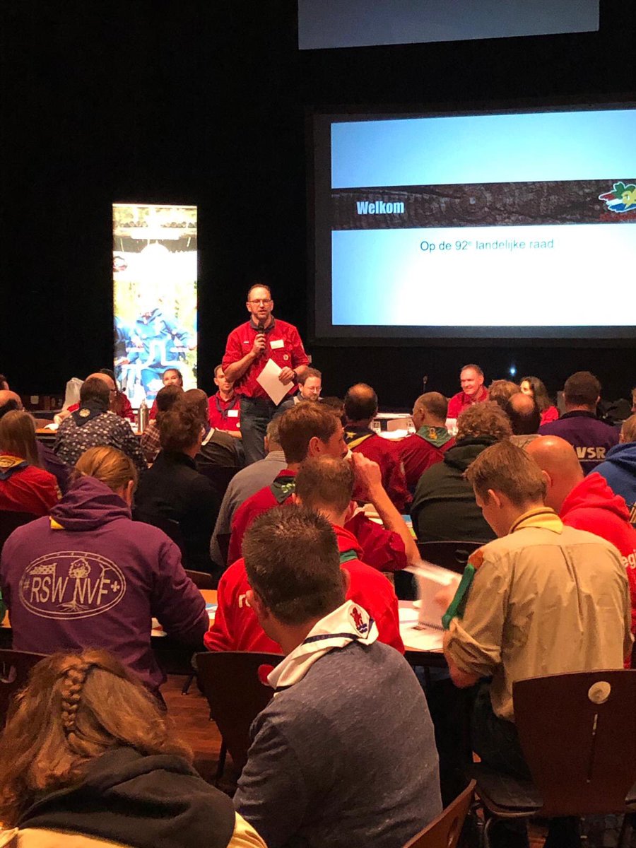 Dank voor het volle vertrouwen dat ik van de Landelijke Raad van Scouting Nederland  heb gekregen om weer drie jaar voorzitter te mogen zijn van deze fantastische vereniging.
Heb er zin in om er samen met jullie een mooie tijd van te maken.
"Jullie kunnen op me rekenen"