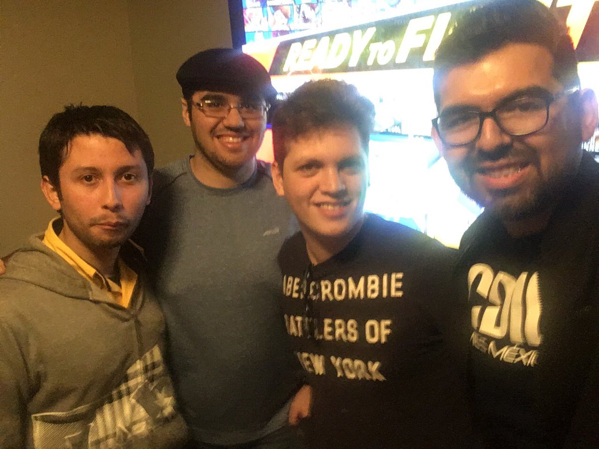 IndieGamesMX's tweet photo. Great and fun #SmashUltimate night with @Keeper_Official Thankyou for the invitation! :D https://t.co/SGY9tGgi2r