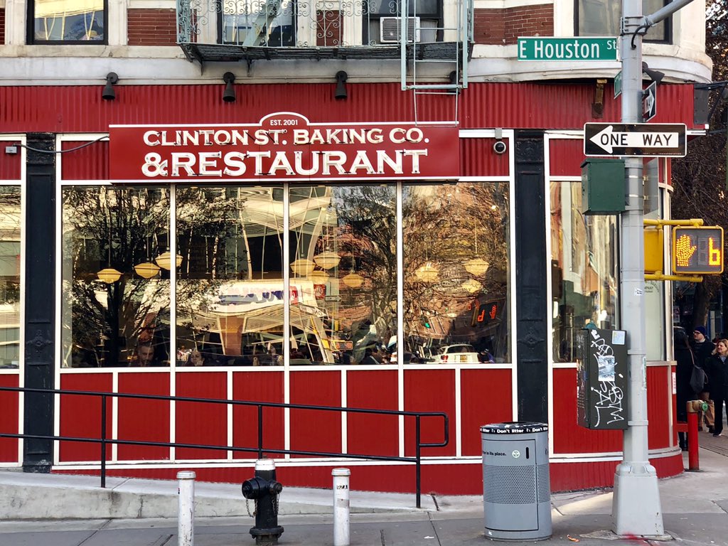 Brunch en Nueva York? Clinton’s Street Baking y sus deliciosas tortitas.  Una súper pista en la Gran Manzana elpais.com/elpais/2018/12…