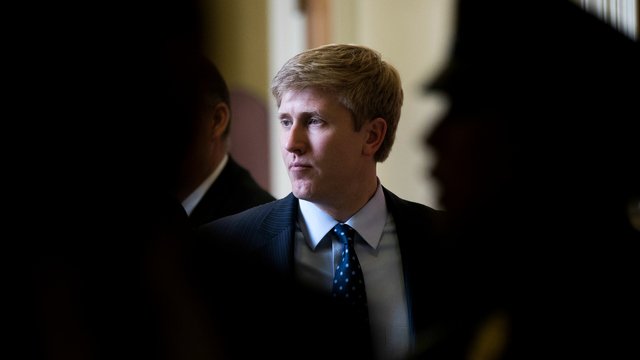 Ayers turns down Chief of Staff job offer from Trump. bit.ly/2Sxzhui https://t.co/hT7KTXA1Op