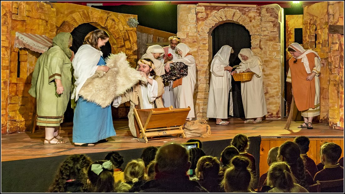 Christmas -The Story tweet media