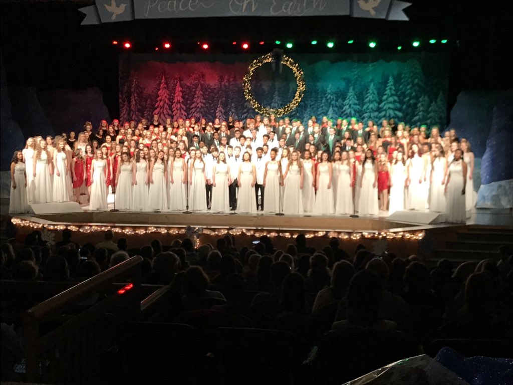 SoundFishers's tweet photo. Very proud of all the choirs that performed Friday and Saturday! It was a spectacular concert!💕 https://t.co/eu1LWtEqBk