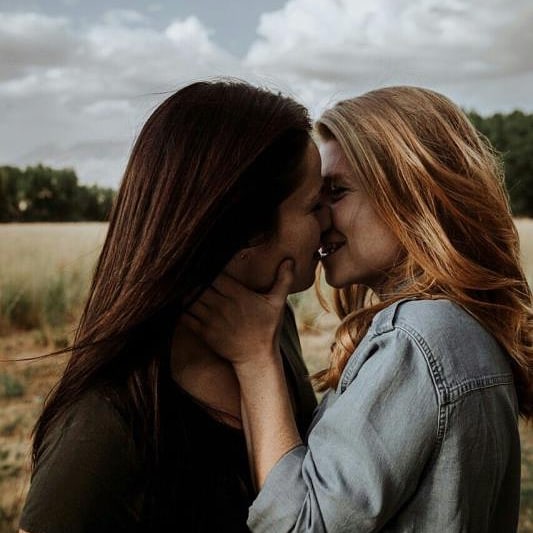bisexual1122's tweet photo. When the bisexual woman wears a wedding dress
#lesbiankiss，#bisexualkiss,#lesbianlover,#bisexualrp,#bisexualpride,#bisexuality,#bisexuals,#bisexualgirls,#bisexualwomen,#gays,#bi,#bisex,#bisexualdatingsites#lgbt,#les,#loveislove,,#bibeautifulgirls,#girlslikegirls ,
#lesbiancouple https://t.co/EGYshaJkgF