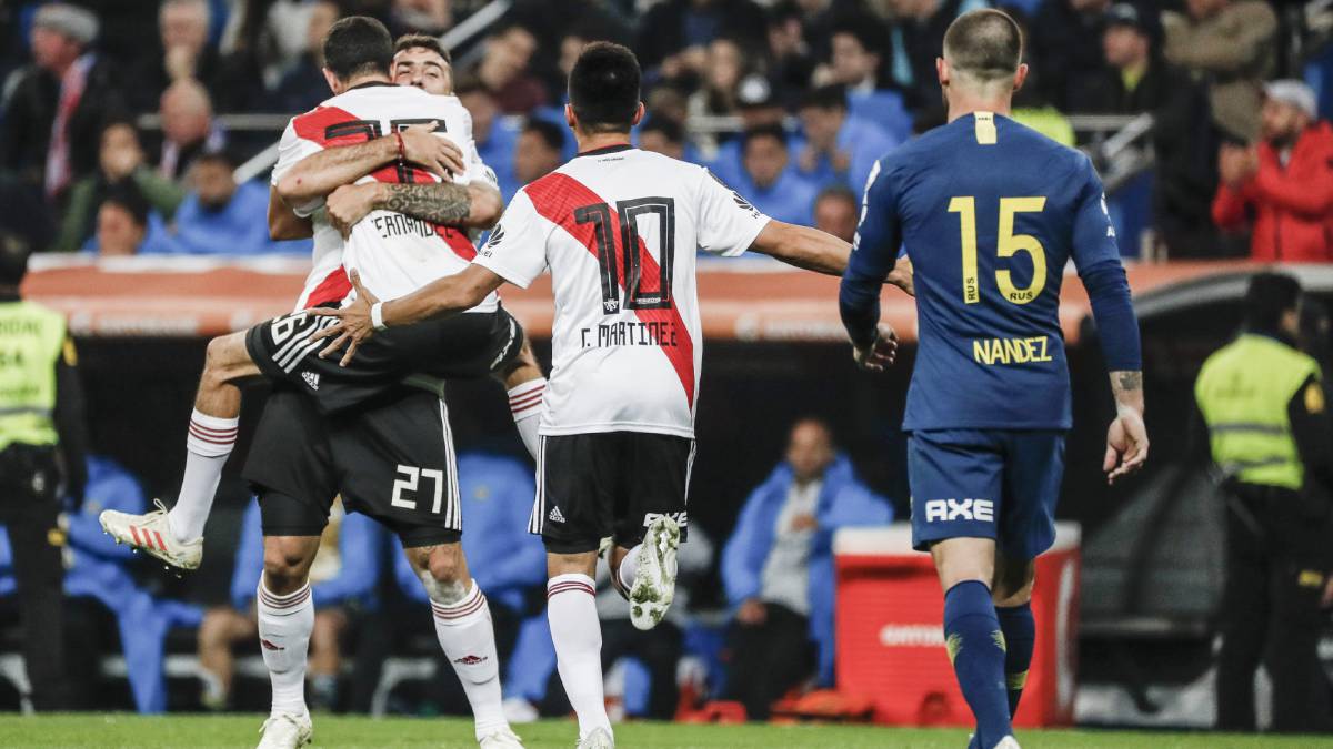 #EstadioSantiagoBernabéu Ganó River y ganó Madrid http://dlvr.it/QtDbqR