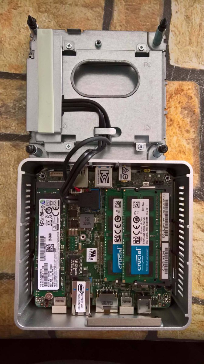 MarcoDalPino's tweet image. Hardware preparing #DeveloperArt #Innovator #MVPBuzz #IntelBB @IntelSoftware