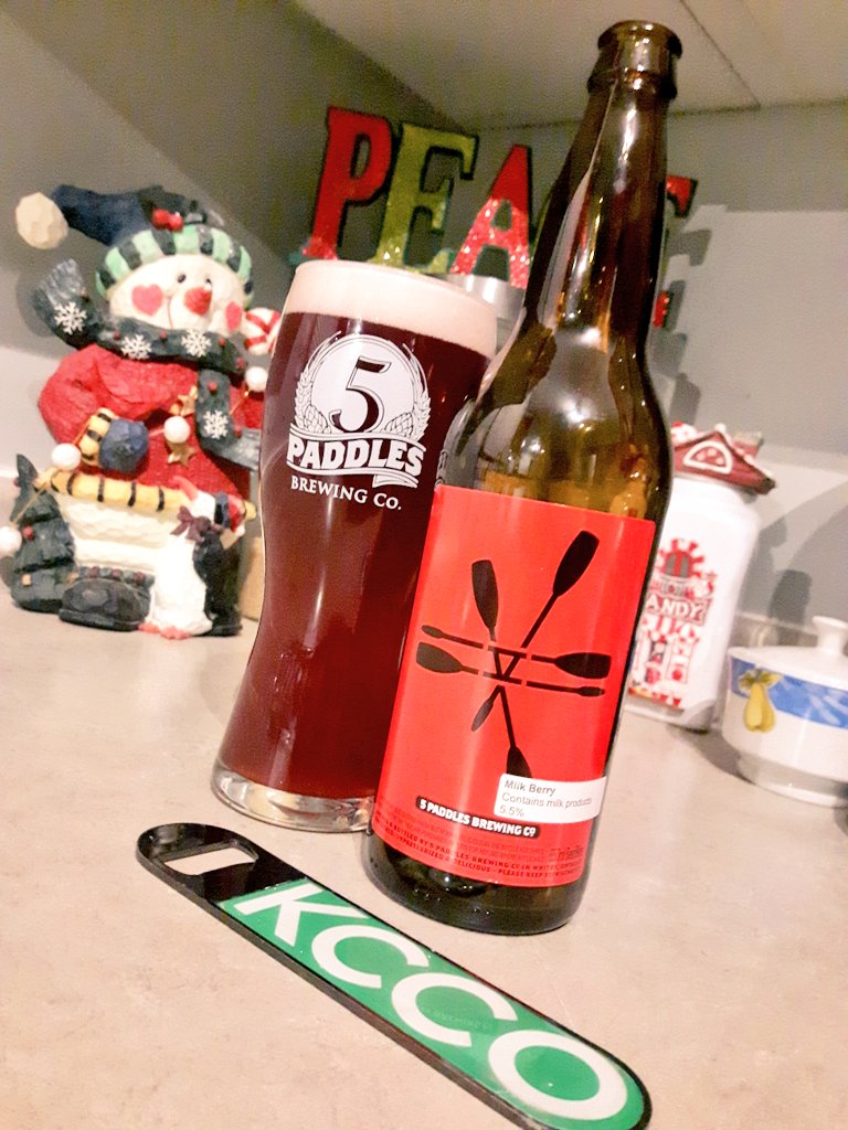 Van_Man76's tweet photo. We tried #Allott of beers yesterday, but this beer I was most excited for
@5PaddlesBrewing Milkberry Lactose Sour
Sour, creamy, fruity & robust. Worthy of the mighty 650ml glass
Thanks #beersaint @CraftBeerBeaven 👊🍻
#RespectThePaddle #CarpetMatchesDrapes #beeroclock #kcco https://t.co/5JXrptTFbK