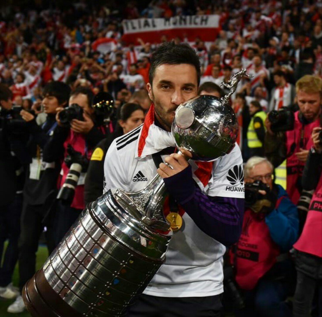 guillecarp2013's tweet photo. .               ¡¡¡¡RIVER 
             CAMPEÓN
             DE LA COPA
         LIBERTADORES 2018!!!!
 #RiverCampeonDeAmerica https://t.co/KYjKnjbKpw