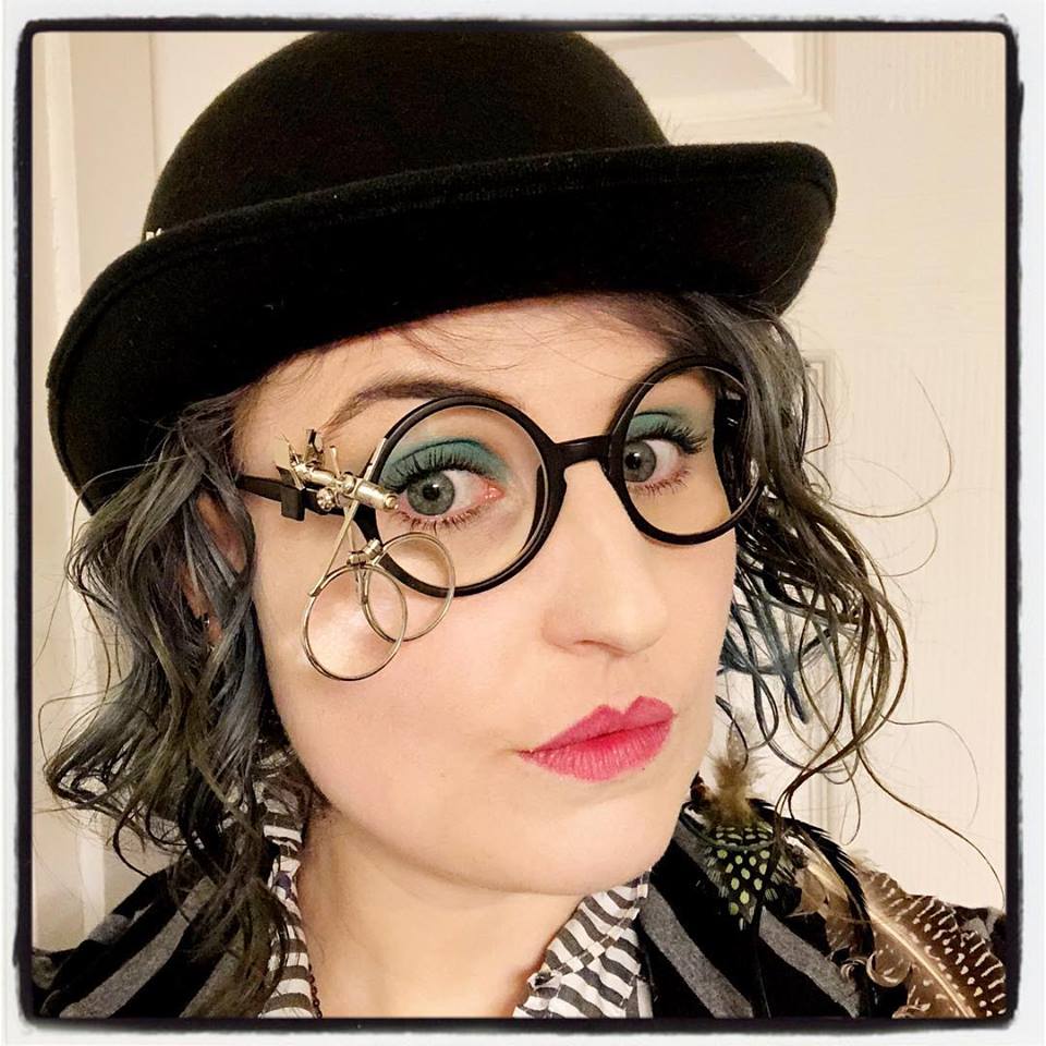 #SELFIESUNDAY! This was me all dressed up to give my #steampunk presentation on Friday! 
*
*
*
*
#originalsinart #originalsinarts #happysunday #selfie #steampunkgirl #steampunk #steampunkstyle #gothgirl #loupe #derbyhat