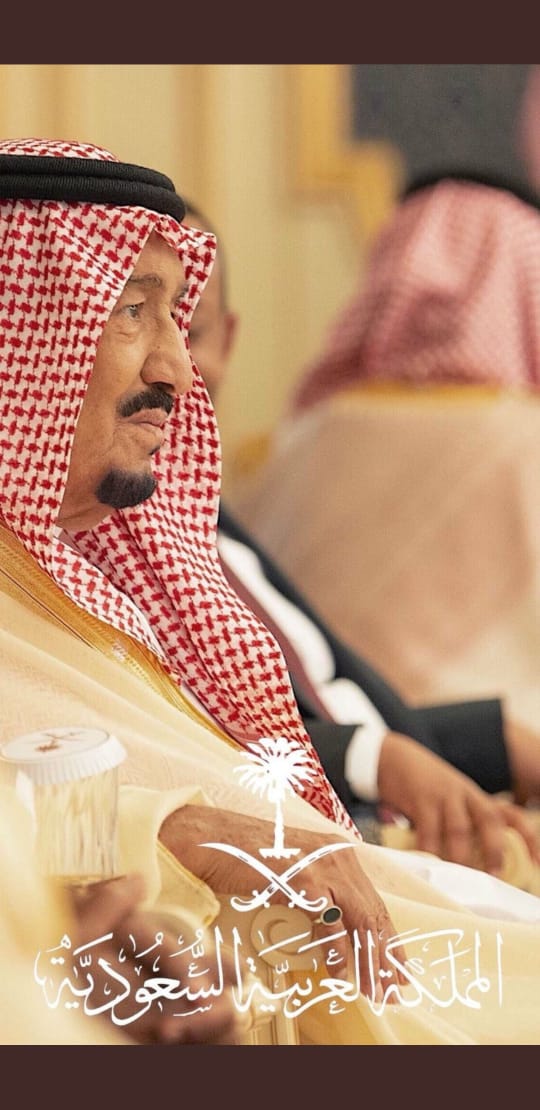 RahalCenter's tweet image. نجدد البيعة والولاء لخادم الحرمين الشريفين الملك سلمان بن عبدالعزيز حفظه الله  ..على السمع والطاعة وندعو الله ان يحفظكم ويرعاكم ويسدد خطاكم.