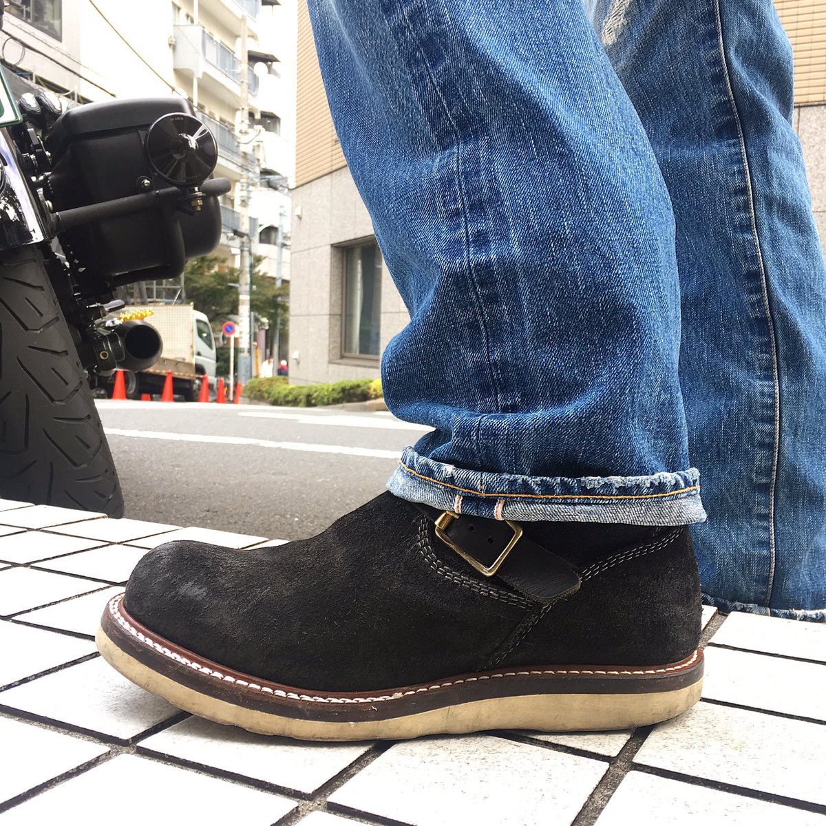 DeriveBootMaker's tweet photo. “ROOTED” 
#DERIVE#bootmaker 
#customorder
#TOKYOPRODUCT 
#derivebootmaker
#madeinjapan 
#tokyostyle
#boots
https://t.co/7flMv5wMrq https://t.co/RivIHNNm53