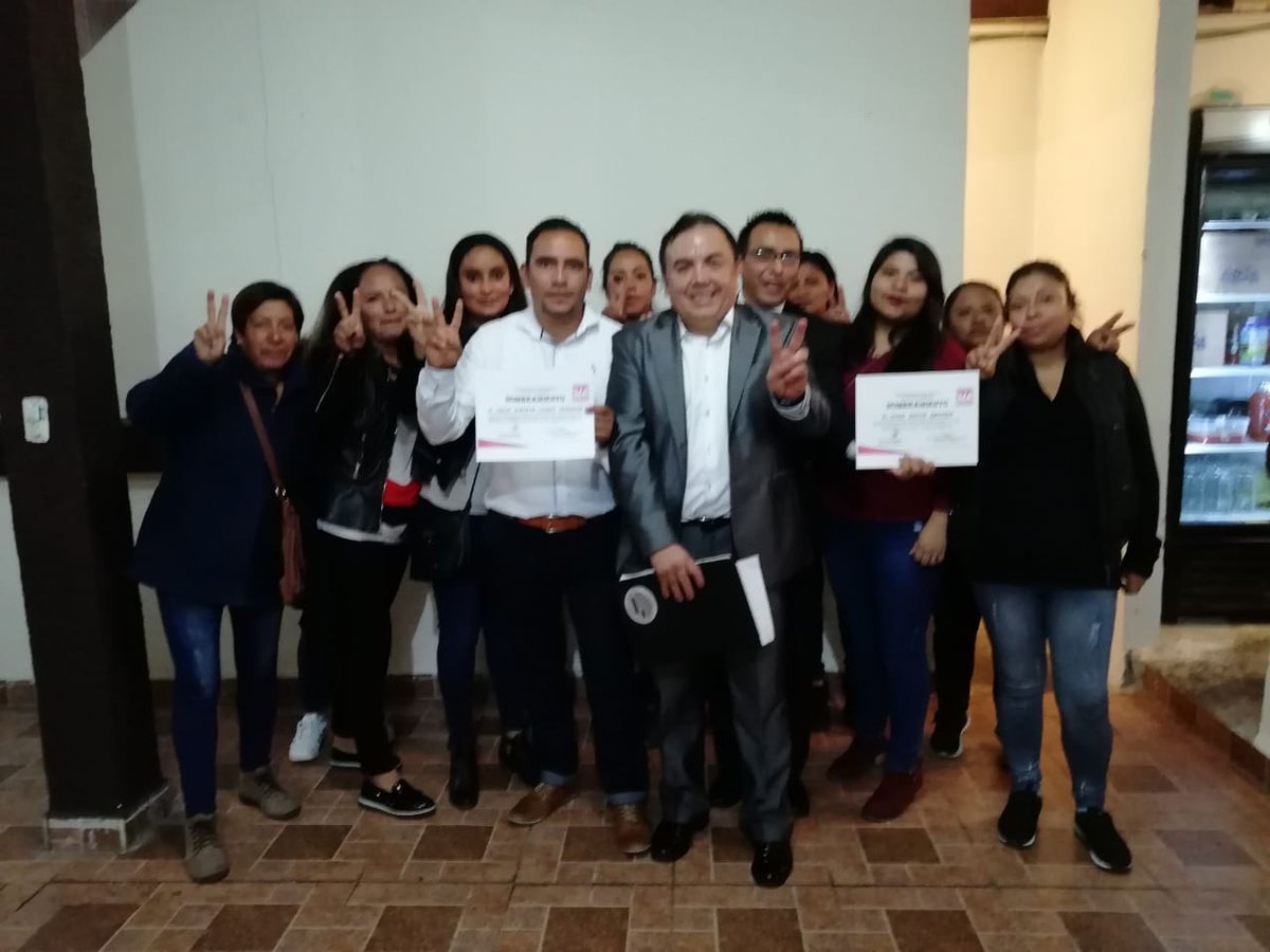 silvia_radical's tweet photo. Nuestro Coordinador General Victor Villafuerte construyendo con jóvenes naucalpenses.
El distrito 24 de Naucalpan en sesión de trabajos organizativos, con el Coordinador Distrital José Juan Sánchez.
#cadadiaVAMOS+ https://t.co/alkdiT1pbd