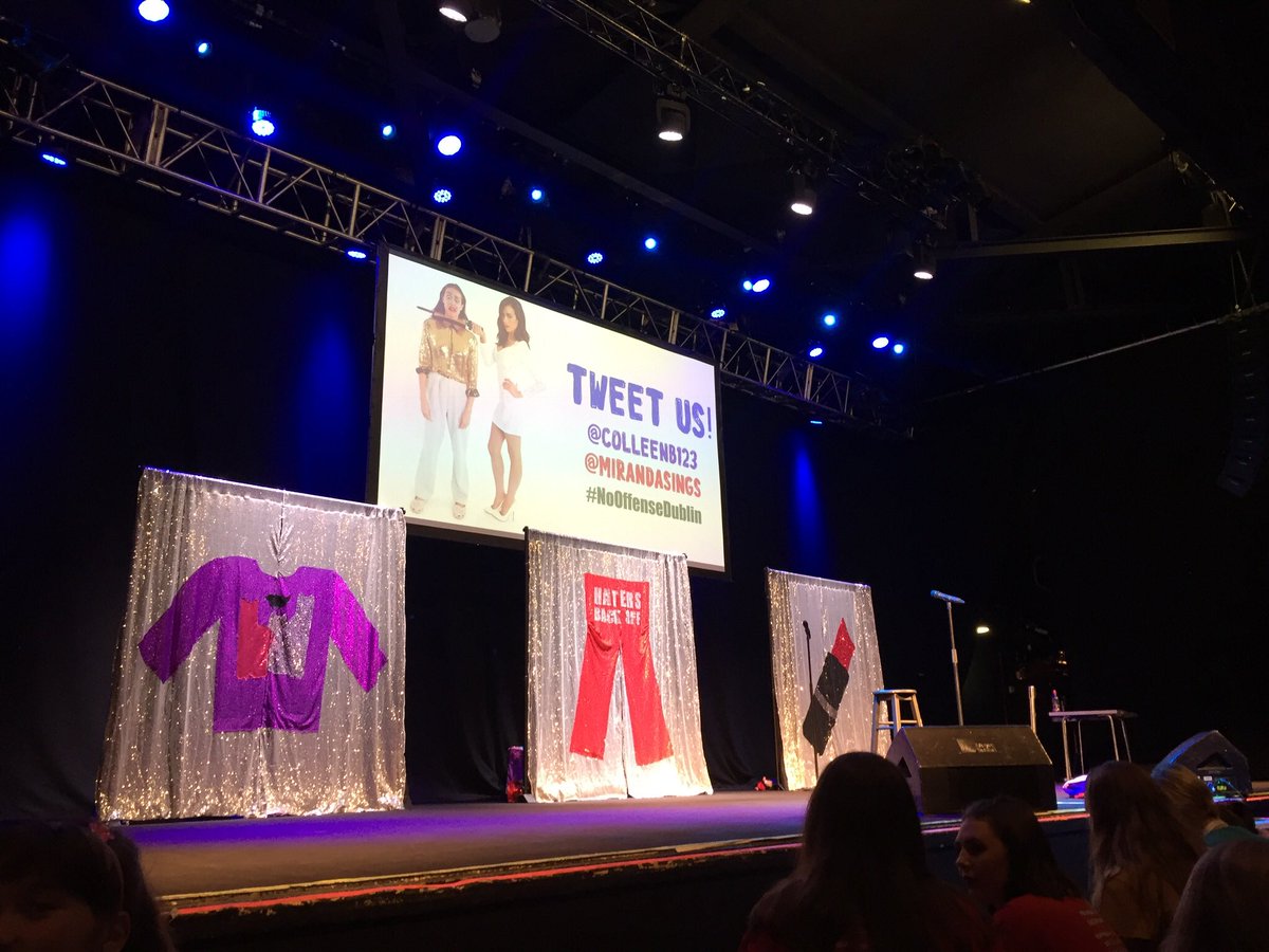 charlykelly_'s tweet photo. this year was rough for me, but aside I got to see my two queens within a couple of months from each other, @JessieJ &amp; @ColleenB123 ❤️ thank you for helping me through so much, forever grateful for the both of you! My third and second time seeing yous but my favorite!!🌹✨ https://t.co/Sh1McMeeqn