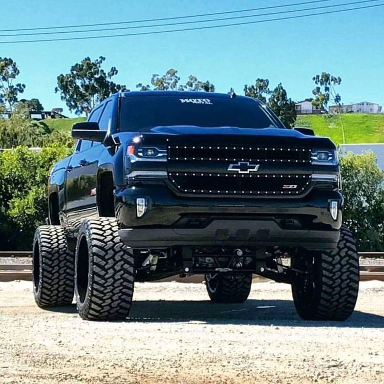 DirtymaxTrucks's tweet photo. So nice 😻 https://t.co/XanoLe5MA1