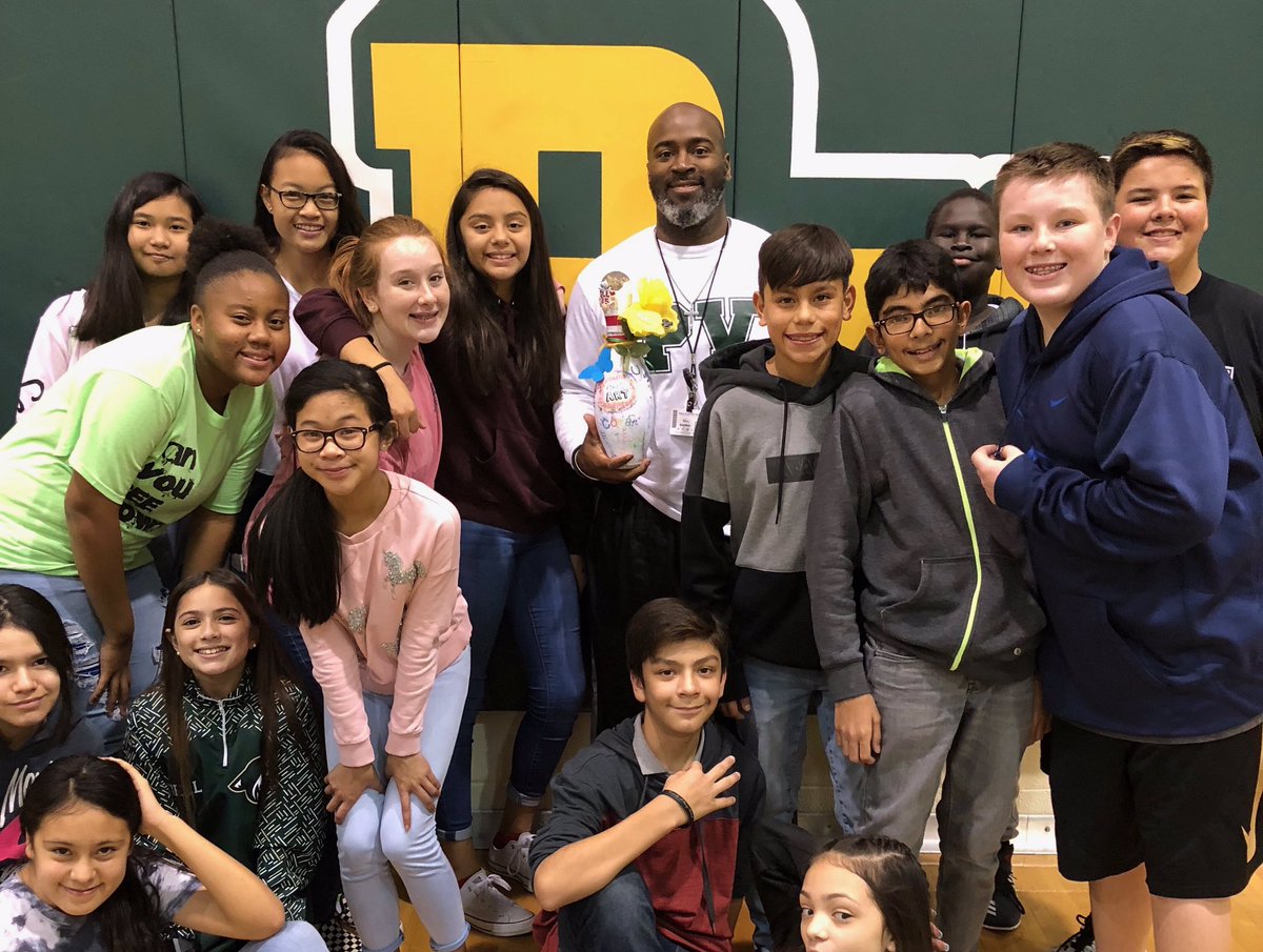 prairievistams's tweet image. Coach Robertson