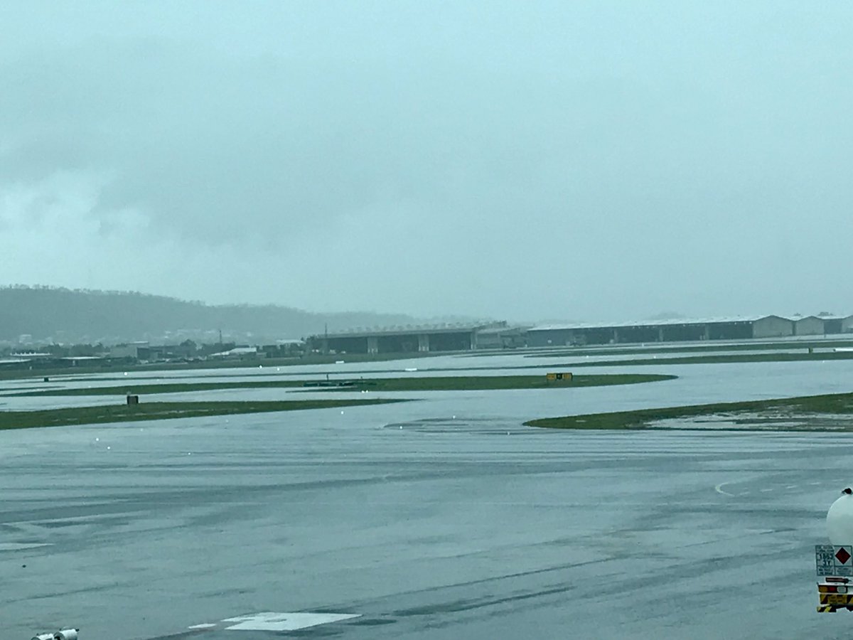 PalaeoNeuro's tweet photo. Farewell Townsville! Ex- tropical cyclone Owen is certainly causing some rain 🌧 Enjoyed #ashb2018 &amp; thanks @AusHumanBiology for a fabulous conference! Ready for #ASHB2019 in Canberra! https://t.co/6vtVGANHM2