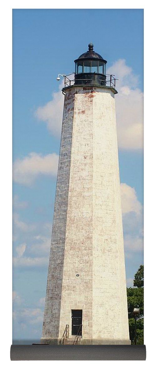 Old New Haven Harbor Lighthouse Yoga Mat for Sale by Karen Silvestri buff.ly/2B5HS0k @ibgbeauty #lighthouse #NewHavenHarbor #historic #photography #yogamat