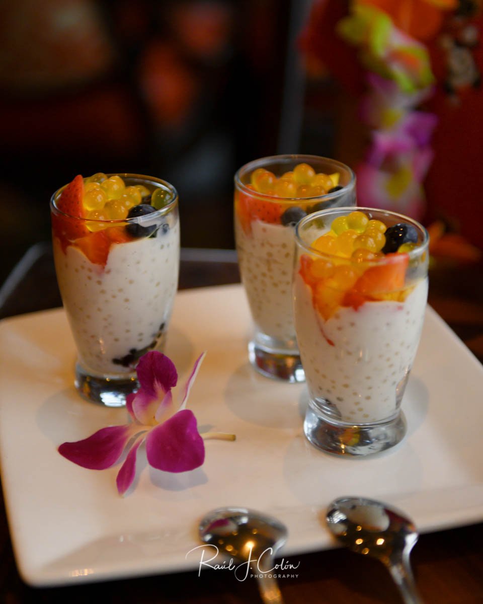 VegLatino's tweet photo. This has to be one of the prettiest and most satisfying #vegan desserts we have ever tasted. 

Thanks Chef Rosie at Ohana's at the Polynesian for such a delicious treat.  #Castcompliment @WDWToday https://t.co/4Ml8Y9FJru