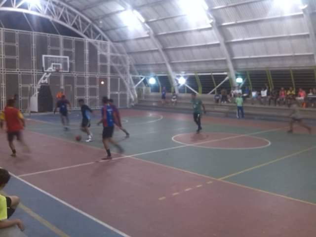 JDBbarinas's tweet photo. #Hoy09 Desde #sabanetaDeBarinas nos vacilamos el campeonato nocturno #CopaNavideña 
#DandoDondeEs 
#Venezuela https://t.co/OD4yDOm4Rr