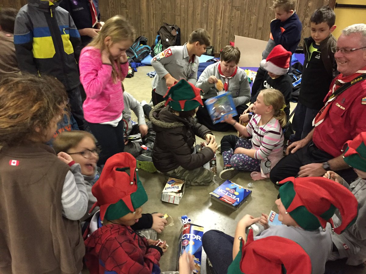 ScouterBrian's tweet photo. 97th Hamilton Group Christmas camp at Mt Nemo camp. Christmas dinner together and a visit from Santa for the Beavers and Cubs. #wedostuff. @scoutscanada https://t.co/Q9kKatzFU5