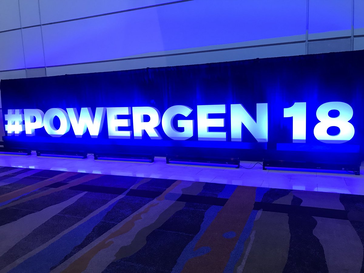 solidstateener1's tweet photo. Industry veteran: “...and then the renewables came in and screwed everything up”. Reflecting on convos at #powergen18. Some think the sky is falling... but I know the sky isn’t the limit with #solidstateenergy the technology which will provide THE BEST #cleanenergy solution! #sse https://t.co/Yj2q932UkB