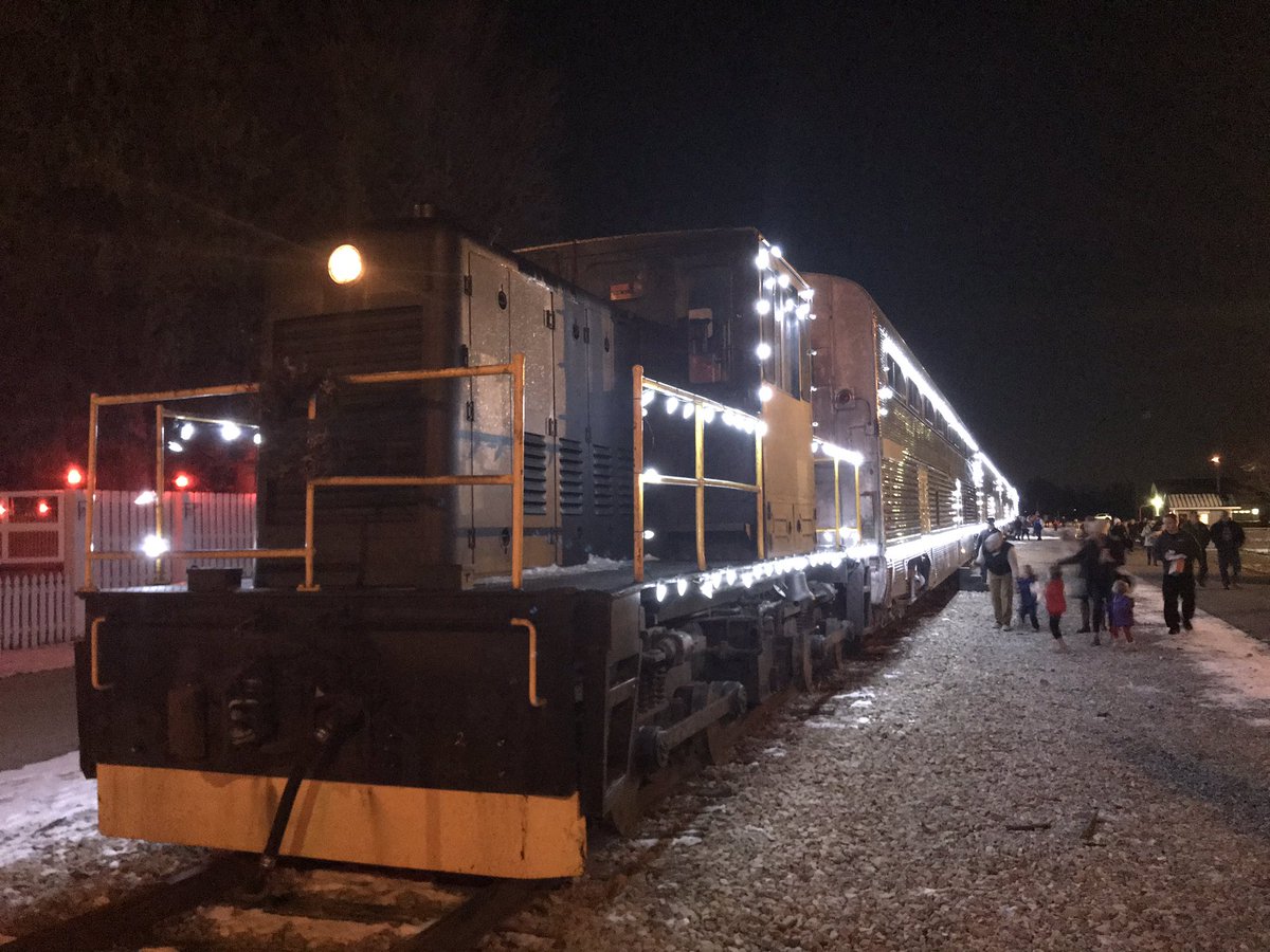 SACooke's tweet photo. Started a new family tradition tonight on the @NKPExpress #ReindeerRide excursion train out of Atlanta, Ind. Read my daughter’s review and get your tickets before they sell out! https://t.co/Ln2mSFG2zt