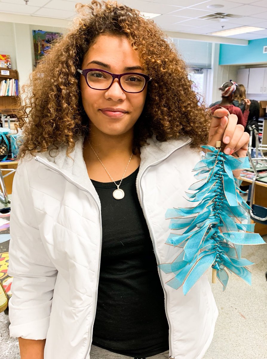 Sara Roberts tweet media