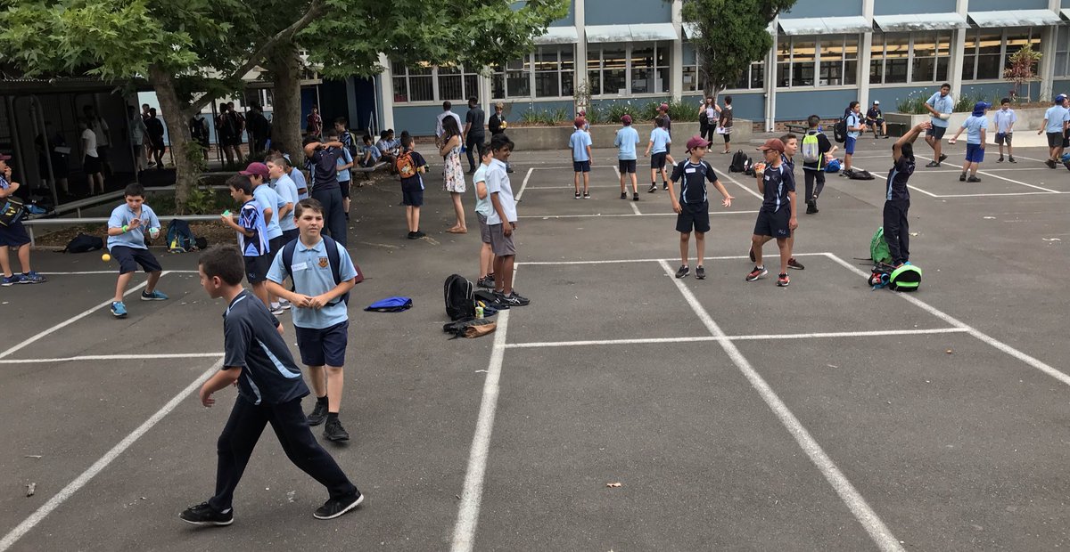Brighton Public and Rockdale Public School Year 5 Students attended JCBTHS today to participate in taster lessons as part of our ongoing transition program. A great soccer program was facilitated by DPN 23 who provide elite soccer coaching after school at JCBTHS.