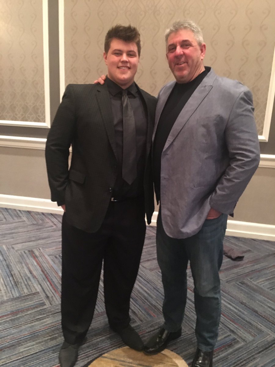 Mamabearluvs's tweet image. An incredible first Wayne State Banquet with our new family! #weblessed 💚💛🏈 #Trenches @WSUWarriorFB @CoachWooster @Leefball1 @noahnicklin