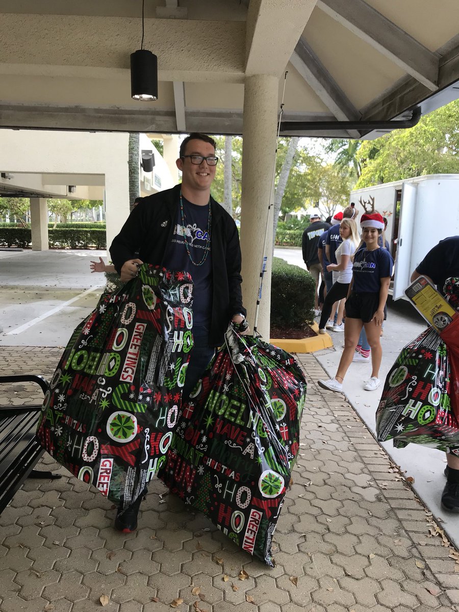 PRHS KidsCAN 🐻💚 tweet media