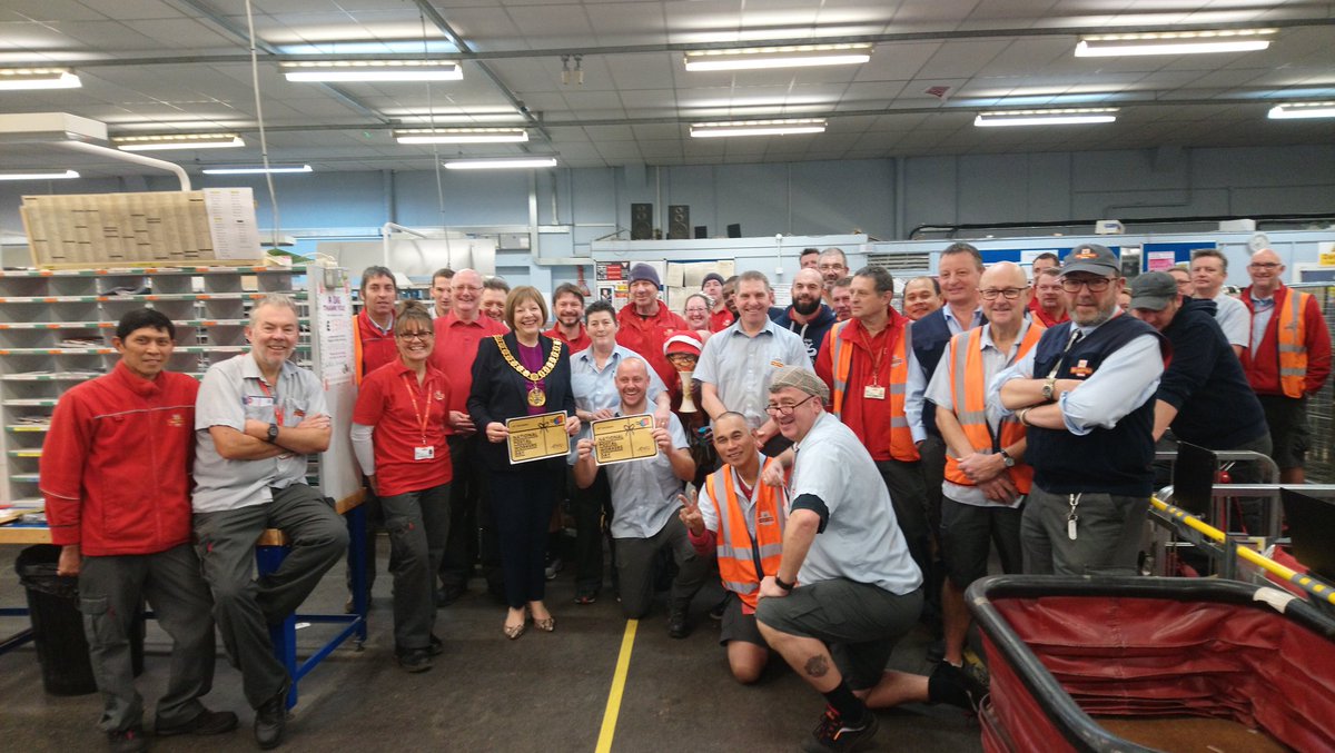 Early visit this morning to meet the postmen and women at the WGC sorting office. Always cheerful and, of course, a very busy time of year for them, and some of them were wearing shorts!!